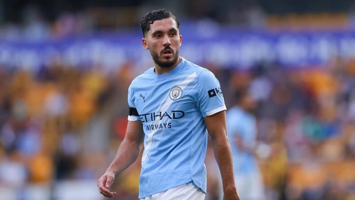Man City Apes, Rayan Cherki Terkapar