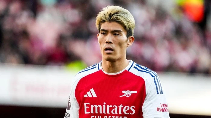 Rumor Transfer: AC Milan Pantau Tomiyasu