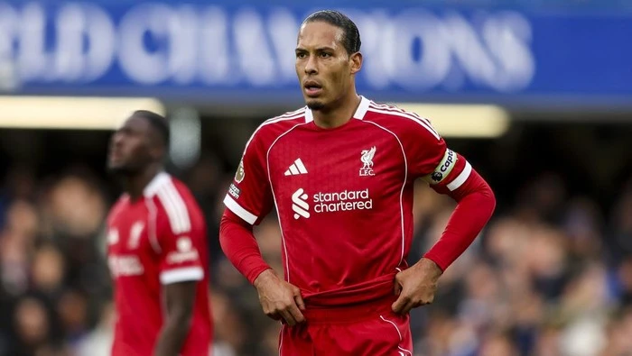 Berkacalah, Van Dijk